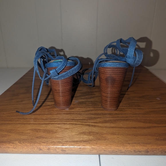 Torrid 13w  denim lace up sandals - Picture 5 of 5